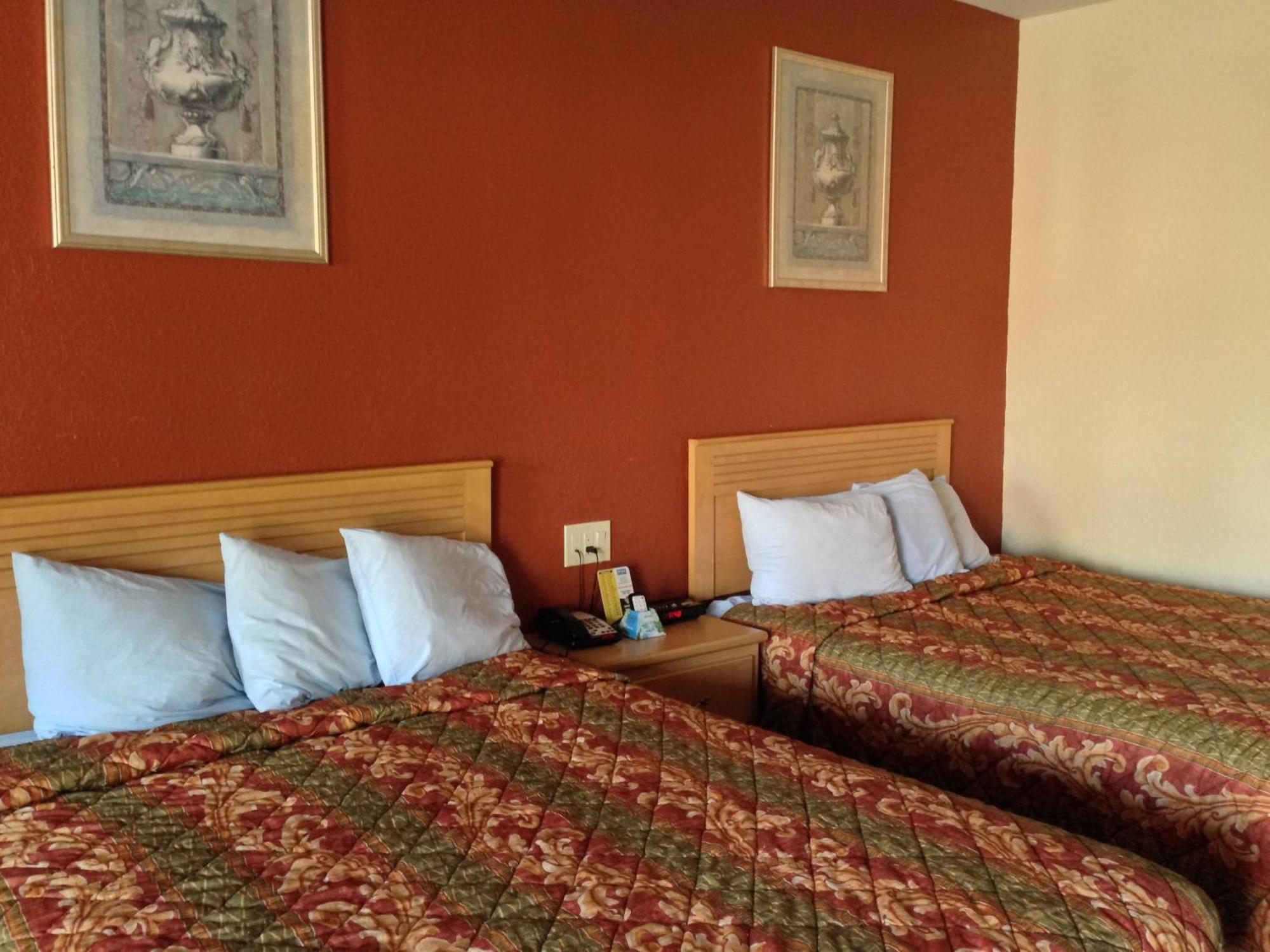 Scottish & Iah West Motel 2*